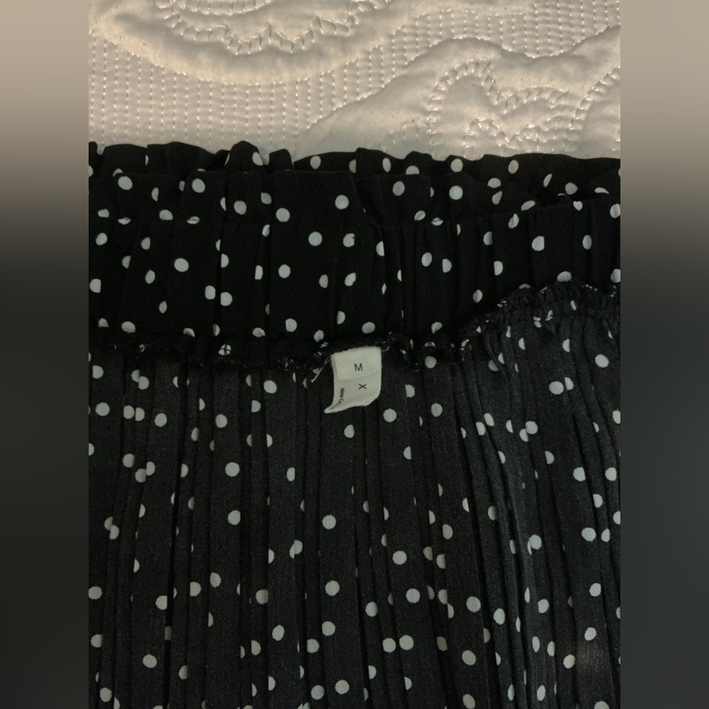 Vintage 90s, Y2K Elegant Black and White Midi A-Line Skirt for Night Out - Picture 6 of 10